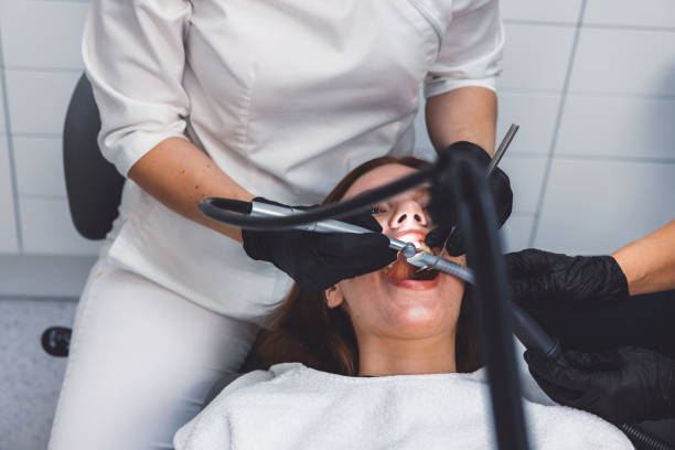 Best Broken Tooth Emergency  in Meadowdale, WA